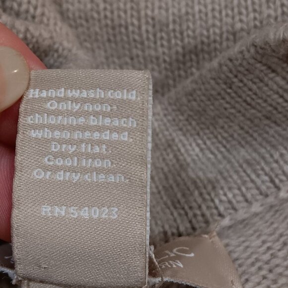 Banana Republic Cardigan Sweater Women's XS Faux Fur Cuffs Beige Wool Cashmere - Picture 7 of 8